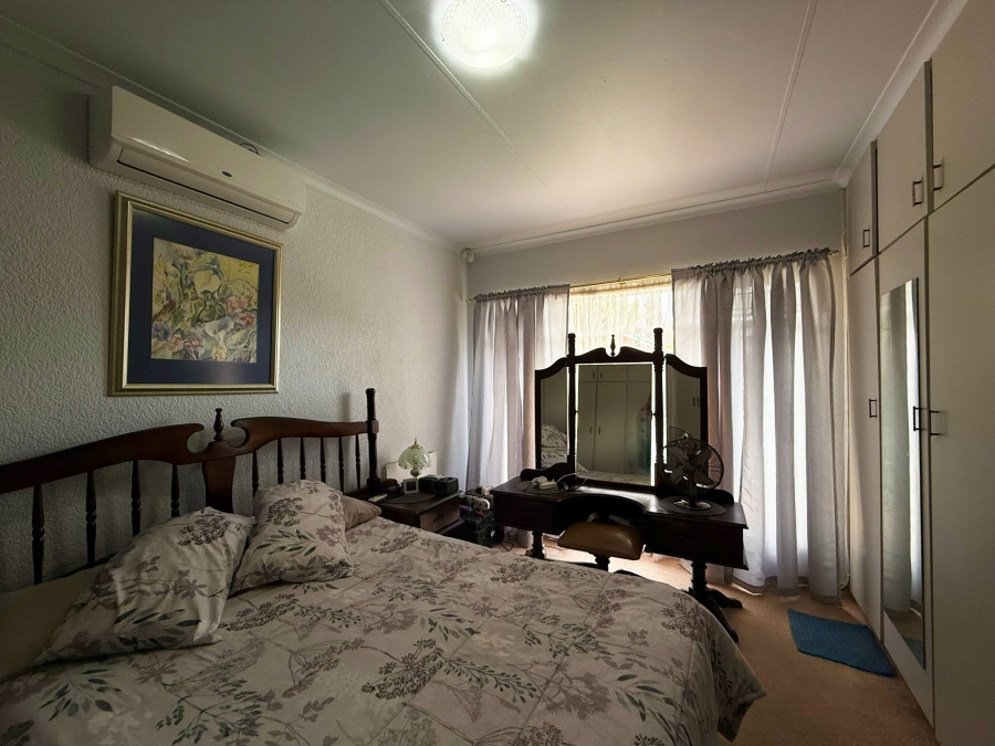 3 Bedroom Property for Sale in Kannoniers Park North West
